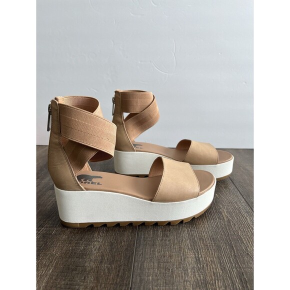 Sorel Shoes - SOREL Cameron Flatform Sandals Sz 7 Omega Taupe leather EUC